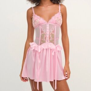 $179 NWT Pink For Love And Lemons “Ily” Embroidered Lace Slip Dress Sz Medium